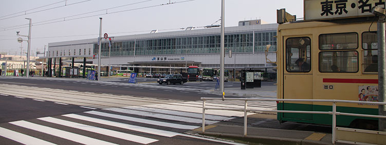 富山駅
