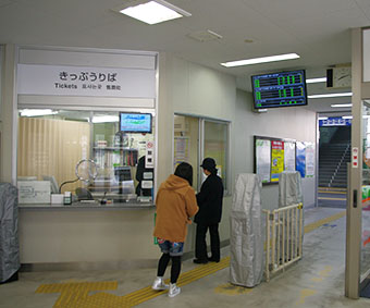 富山駅