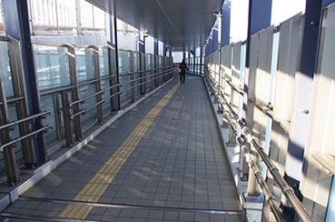 �����c�w�[�V���w�ԁ@�A���ʘH