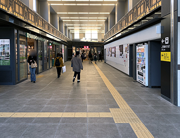 ���C���� �����w