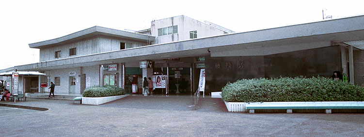 ���}�w���w��