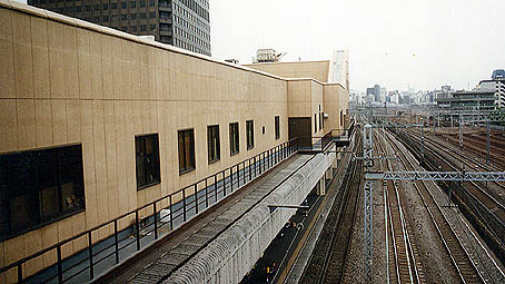 �l�����w