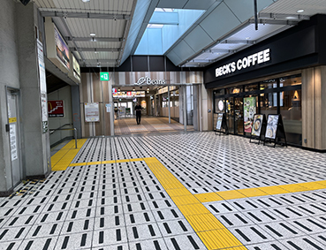 ���C���� �ۓy�P�J�w