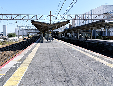 ���C���� �ΎR�w