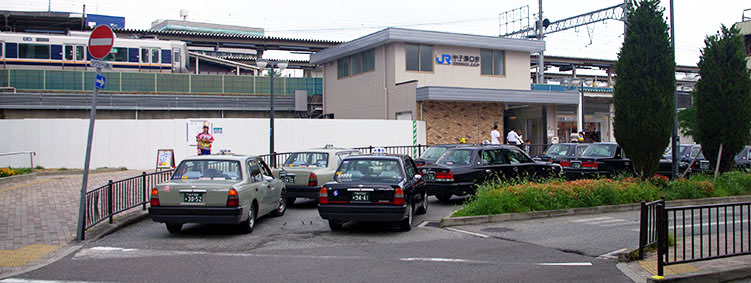 �b�q�����w