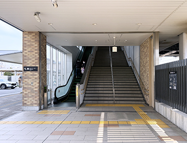 ���C���� ����w