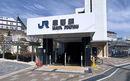 ���C���� ����w