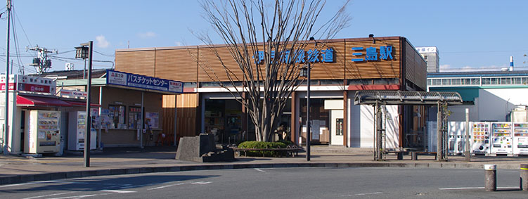 �ɓ������S���O���w