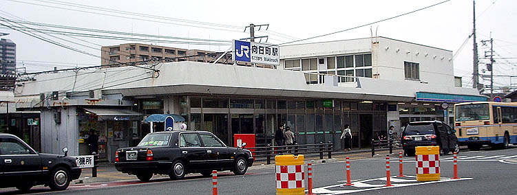 �������w