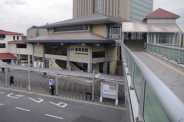 �������w