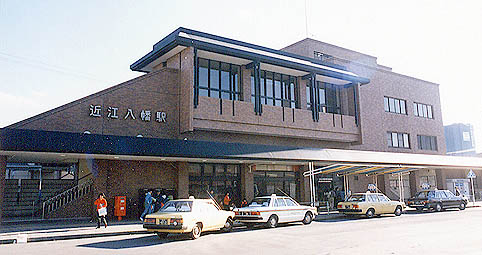 �ߍ]�����w