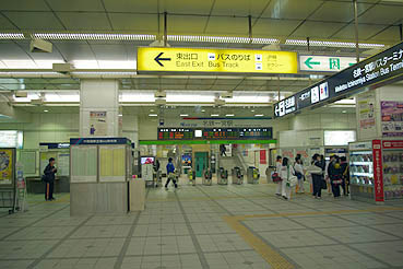 ������{�w