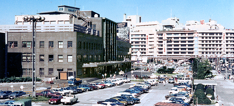 ���S���w