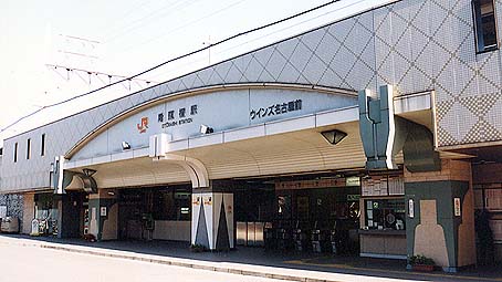 �������w