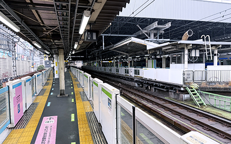 ���C���� �V���w