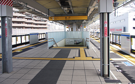 JR�������w