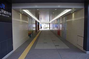 JR�������w