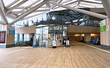 ���C���� ���փQ�[�g�E�F�C�w