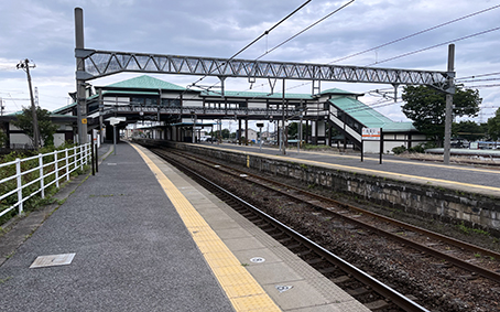 ���C���� ����w