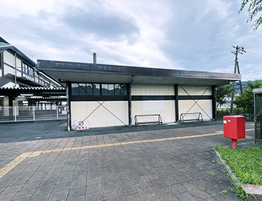 ���C���� ����w