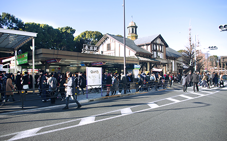 �R��� ���h�w