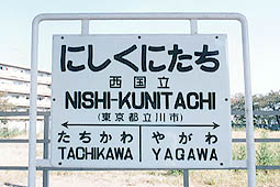 �������w