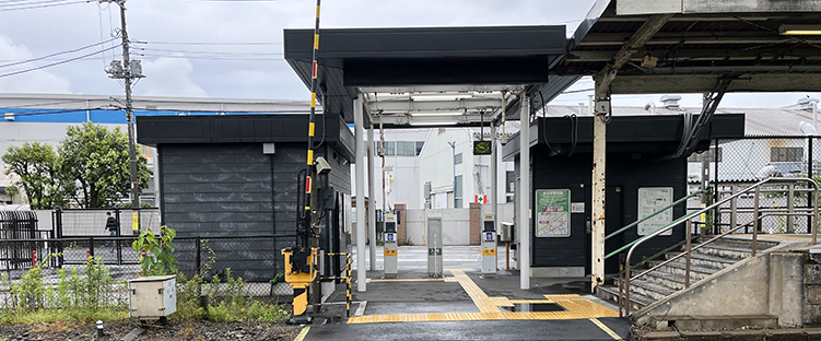 鶴見線 武蔵白石駅