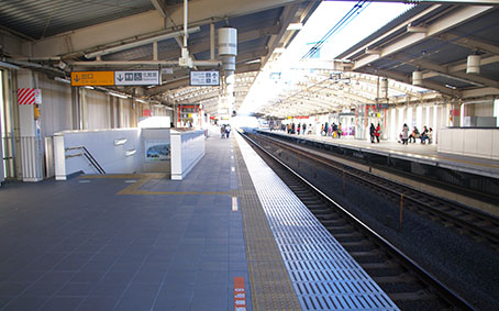 �z�J���C�N�^�E���w