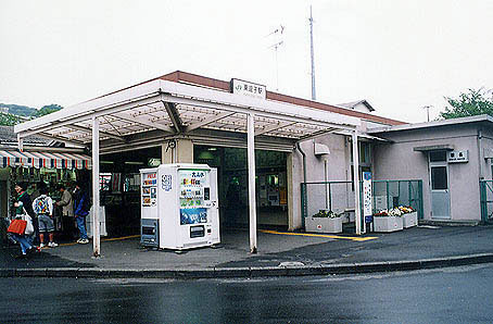 �����q�w