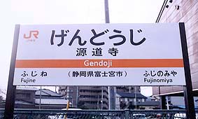 �������w