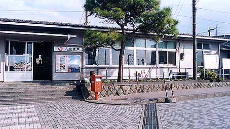 ���R���w