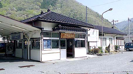 ��������w