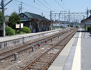 �ɓߔ����w