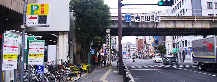 ���c���w