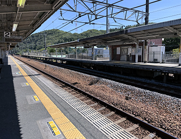 ���m�R�� ����w