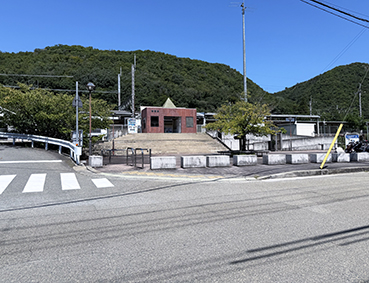 ���m�R�� ����w