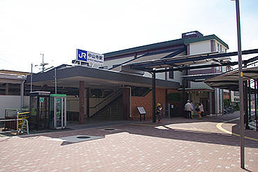 ���R���w