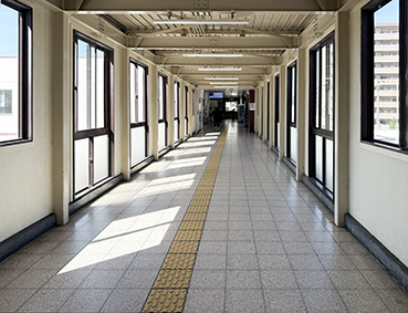 福知山線 塚口駅