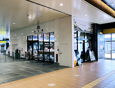 北陸線 加賀温泉駅