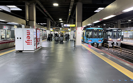 �k���� �k���� ����w