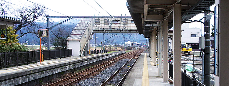 ���l�� �㒆�w