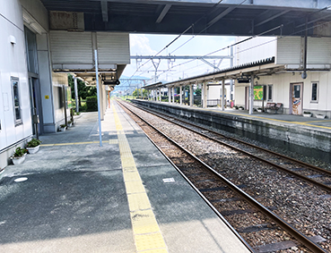 ���l�� �㒆�w