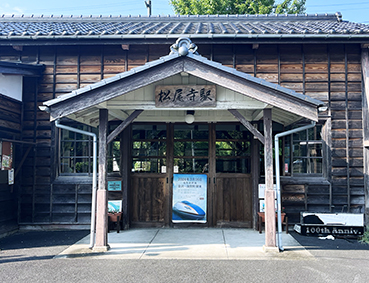 ���l�� �������w