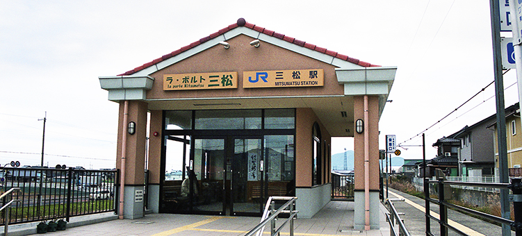 ���l�� �O���w