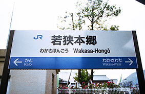 �ዷ�{���w