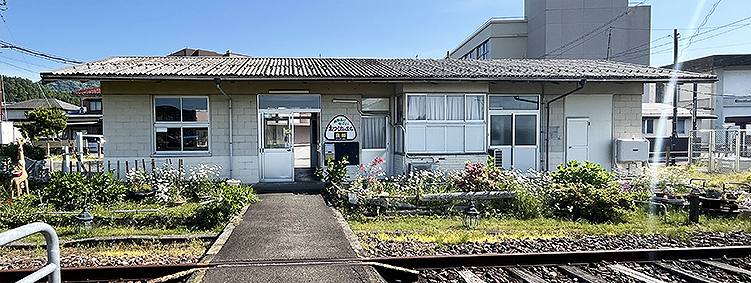 �z���k�� �z�O�����w