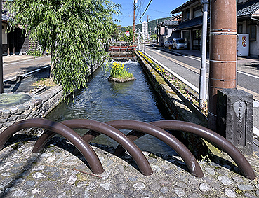 �z���k�� �z�O�����w