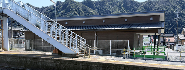 ���R�� ��j�w