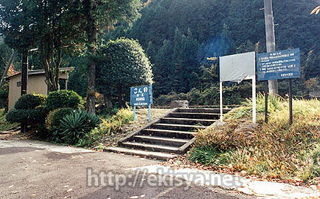 �z������@�ؔ��w