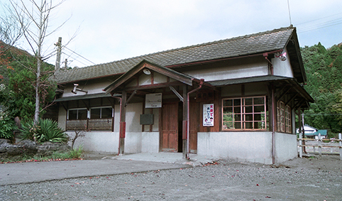 �z������@�[�ˉw